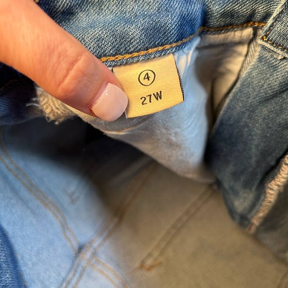 Jean shorts - Picture 4 of 6